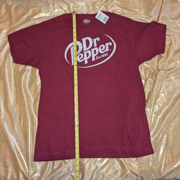 DR. PEPPER® t-shirt NEW w Tags - Picture 3 of 6